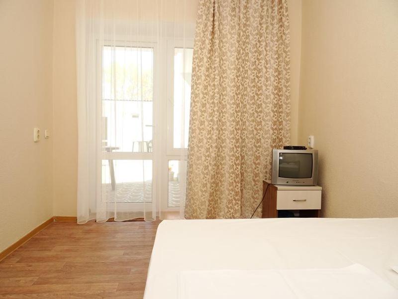 Витязево: Guest house Otdyh u Marii