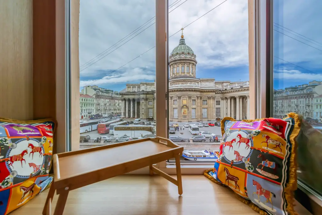 Санкт-Петербург: Квартира-студия Русский Балет BookingSPB с видом на Казанский Собор и Канал Грибоедова