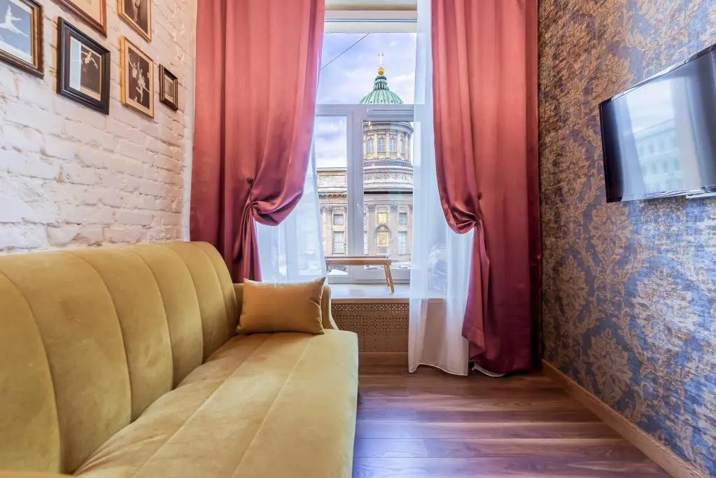 Санкт-Петербург: Квартира-студия Русский Балет BookingSPB с видом на Казанский Собор и Канал Грибоедова
