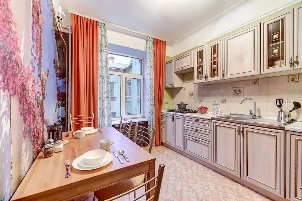 Санкт-Петербург: Welcome Home Apartments Liteyniy 10
