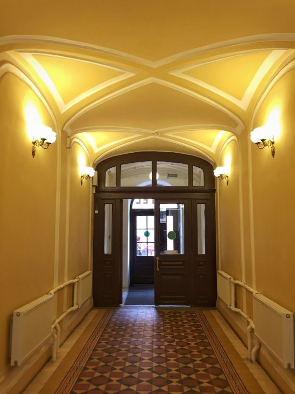Санкт-Петербург: Yellow Hotel