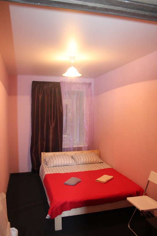 Санкт-Петербург: Yugra Hostel