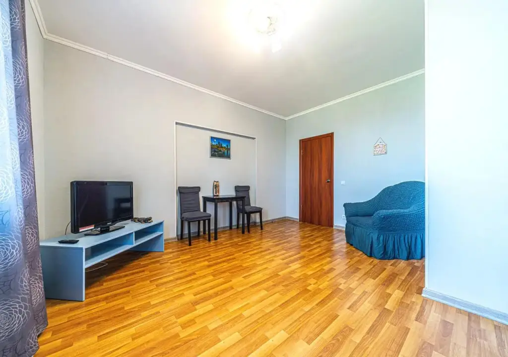 Санкт-Петербург: Open-Apartments on Buxarestskoj street, 64
