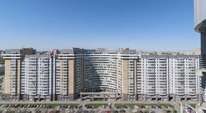 Санкт-Петербург: VezdeArenda on prospekt Slavy 51