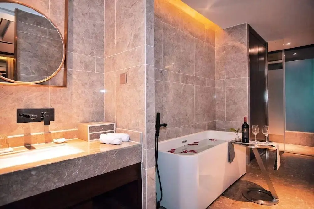 Шэньчжэнь: Manor Landscape Hotel Shenzhen