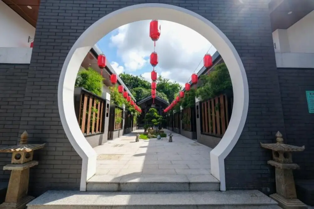 Шэньчжэнь: Manor Landscape Hotel Shenzhen