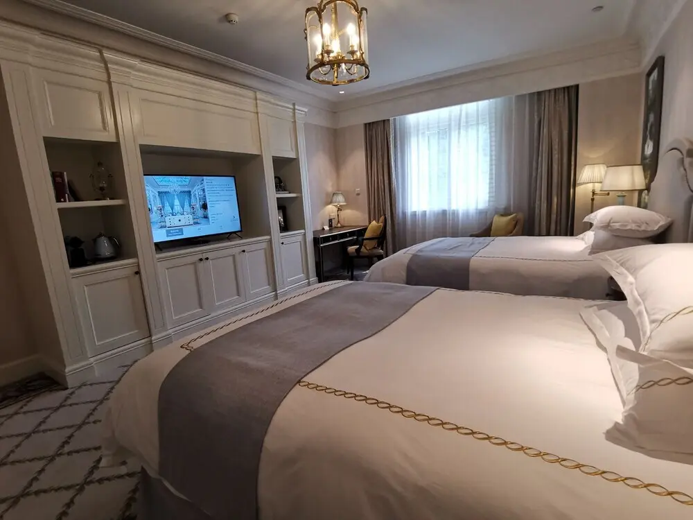 Ханчжоу: Lvcheng Taohuayuan Huanglong Hotel