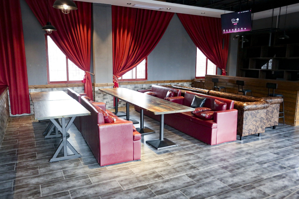 Цзиньлун: Qiaofeng Xingzilin Hotel