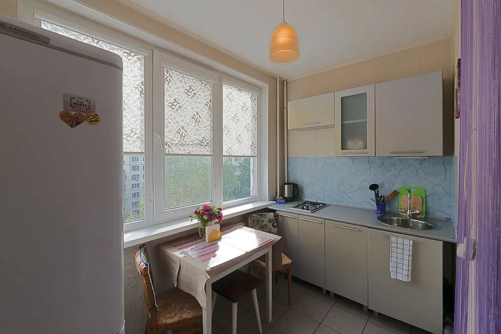 Санкт-Петербург: Flathome24 Iskrovskiy 28