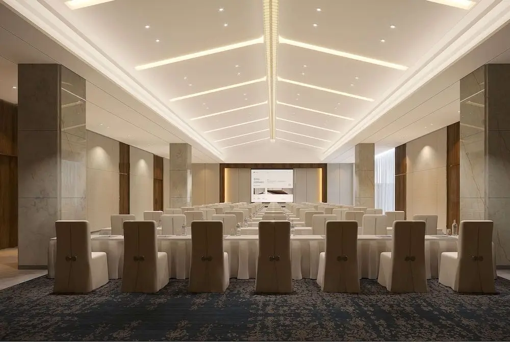 Маоминг: Wyndham Xinyi Lotus Lake