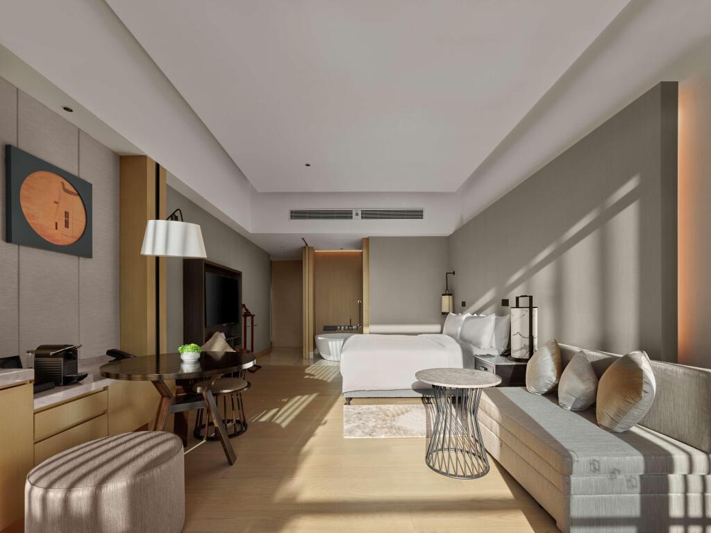 Шанхай: Hilton Shanghai Songjiang Guangfulin