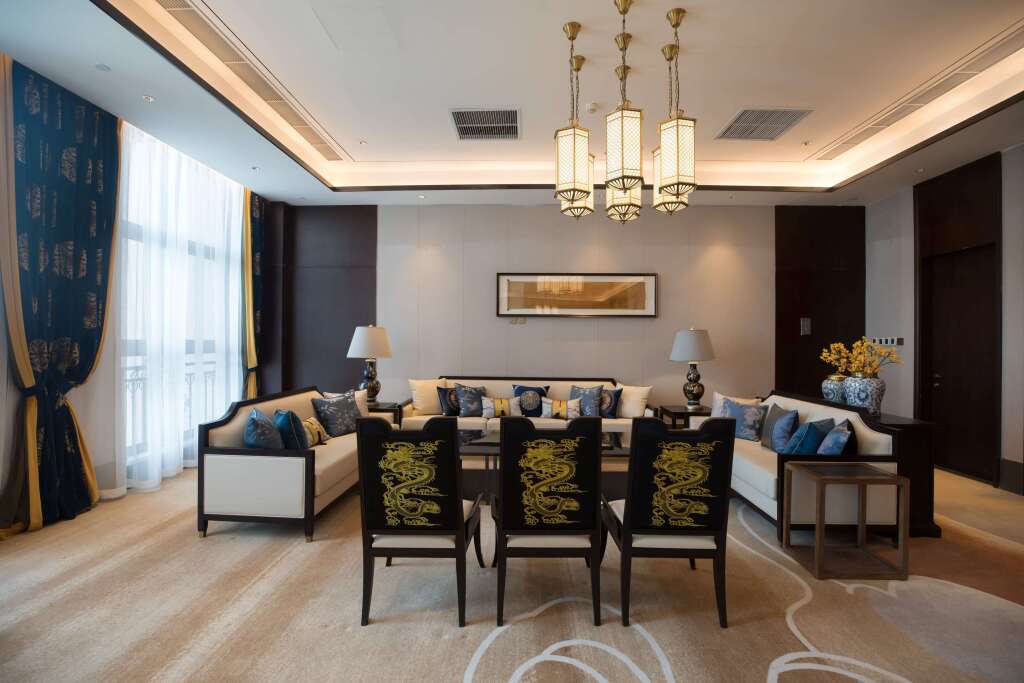 Наньтун: Howard Johnson By Wyndham Bayan Plaza Qidong