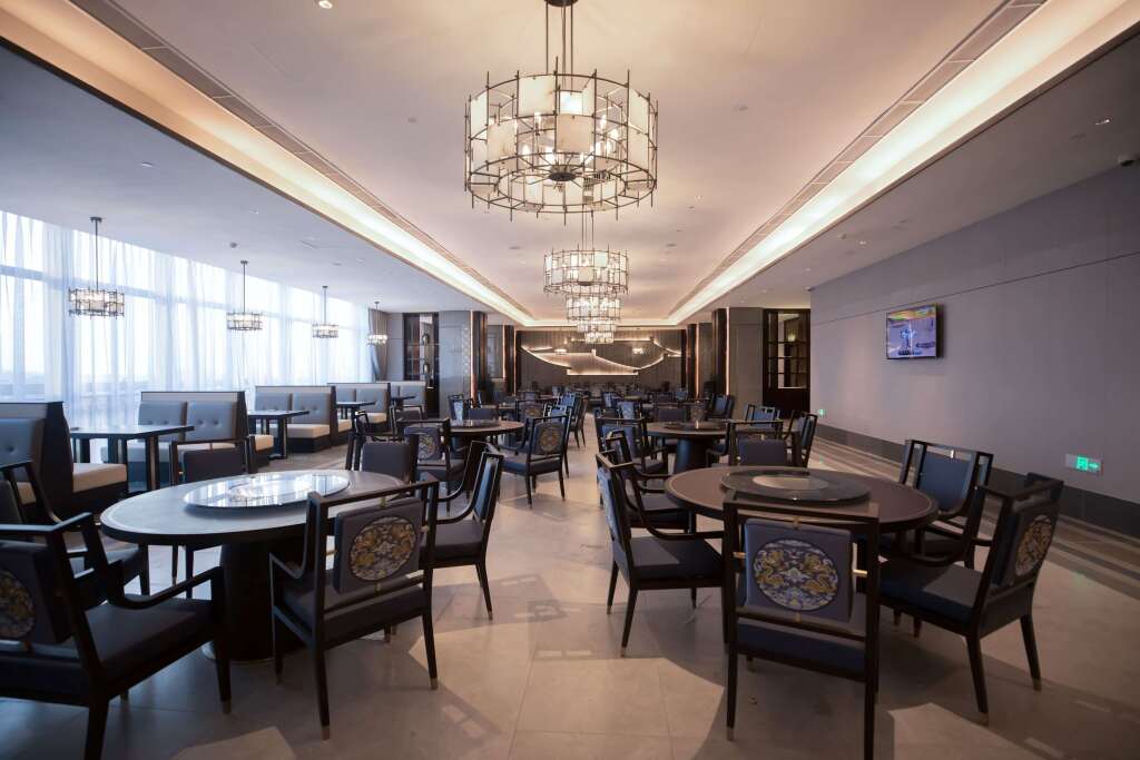 Наньтун: Howard Johnson By Wyndham Bayan Plaza Qidong