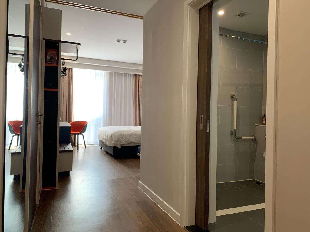Нанкин: Holiday Inn Express Nanjing Happy Valley, an IHG Hotel