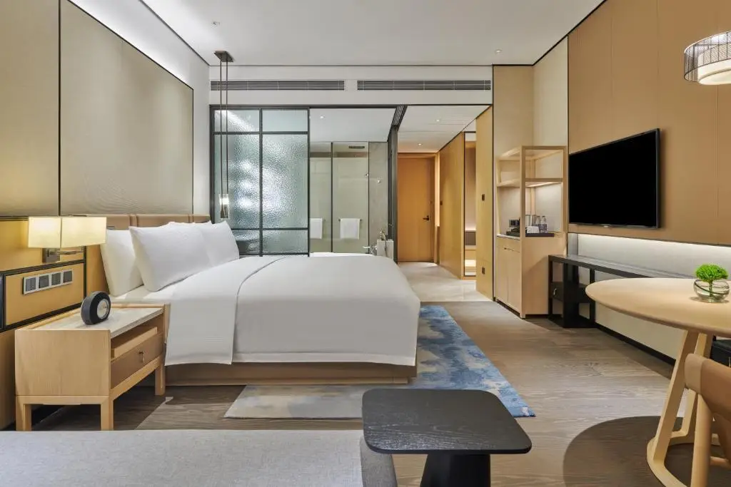 Шэньчжэнь: DoubleTree by Hilton Shenzhen Airport
