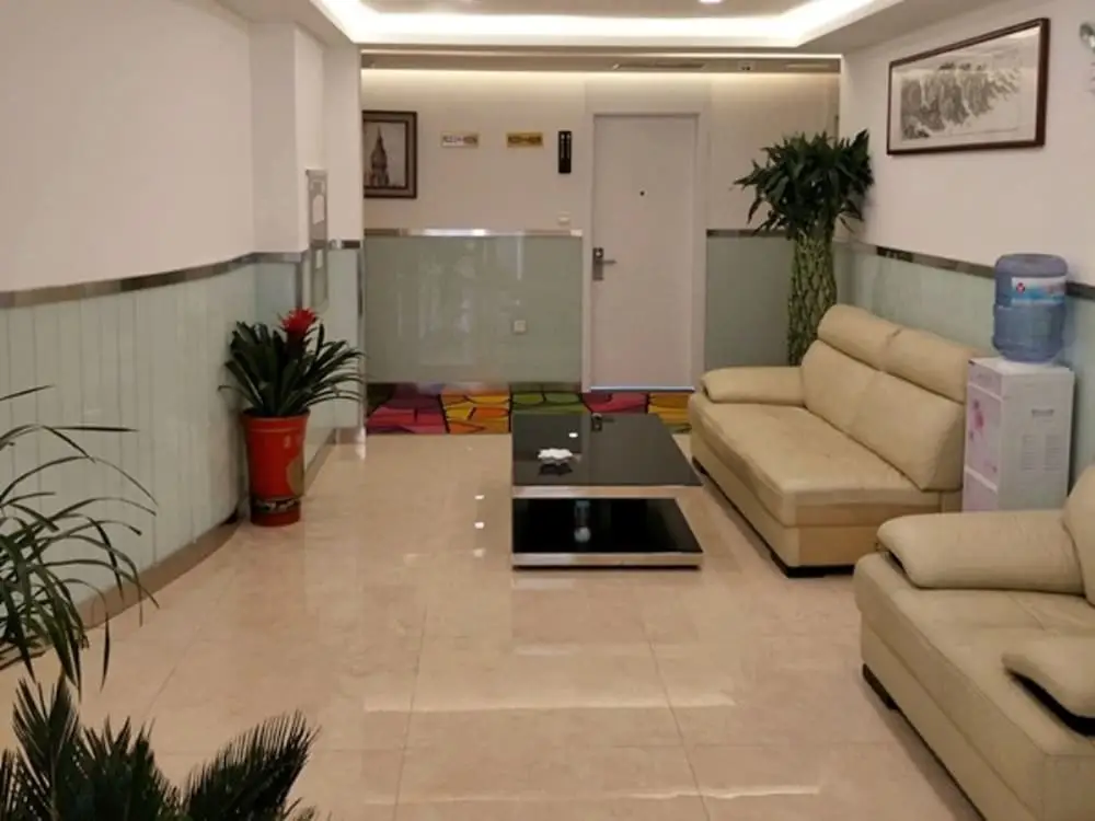 Бенгбу: Shell Bengbu Huaiyuan County West Yuwang Road Hotel