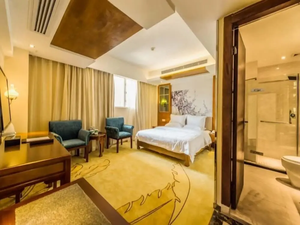 Шэньчжэнь: Greentree Inn Shenzhen Futian