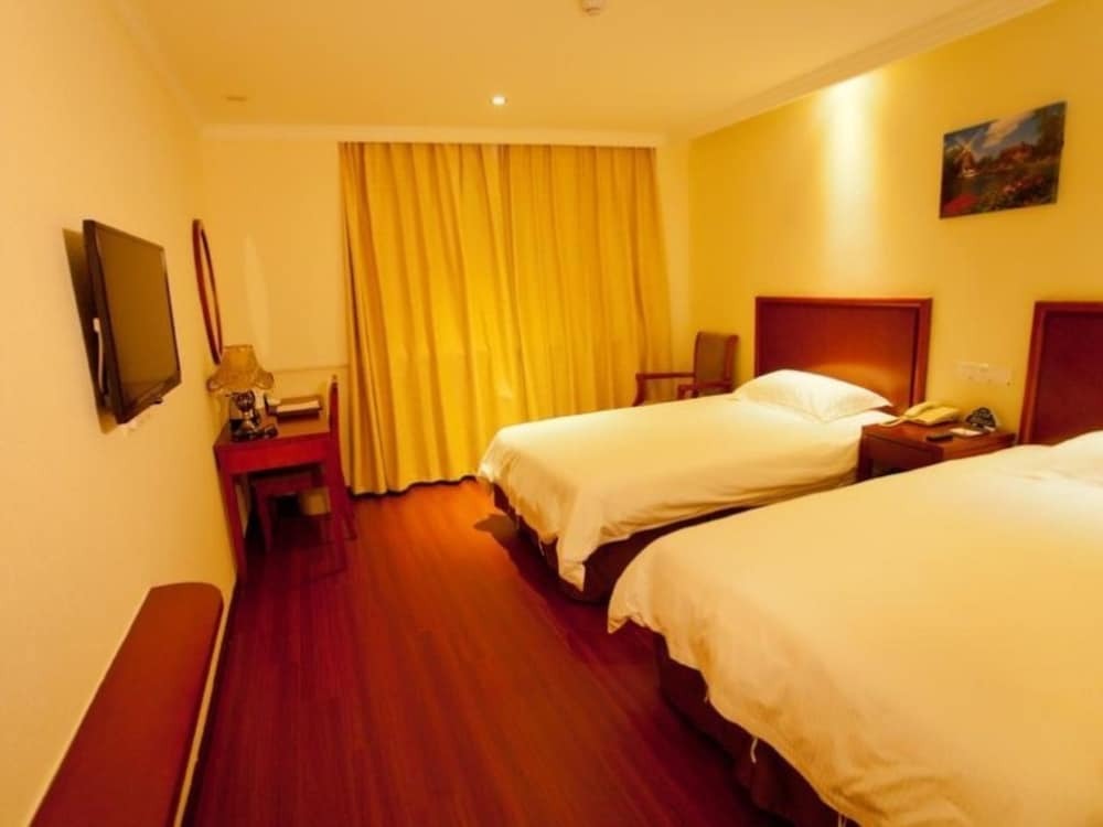 Нанкин: GreenTree Inn Nanjing Shanxi Road Cloth City Hotel