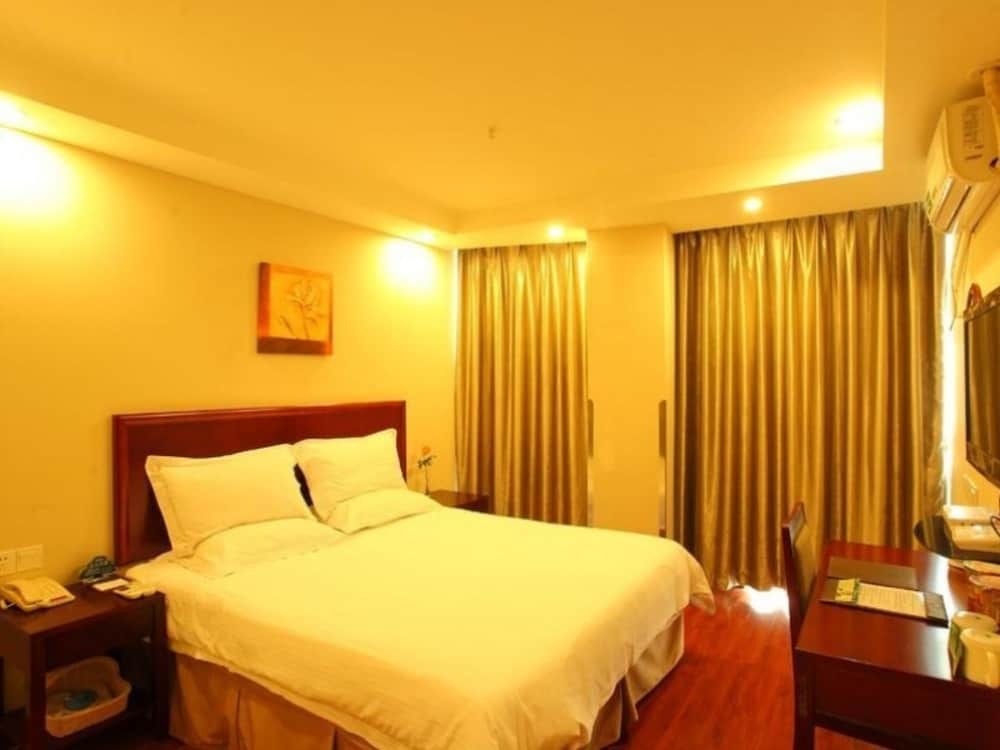 Нанкин: GreenTree Inn Nanjing Shanxi Road Cloth City Hotel
