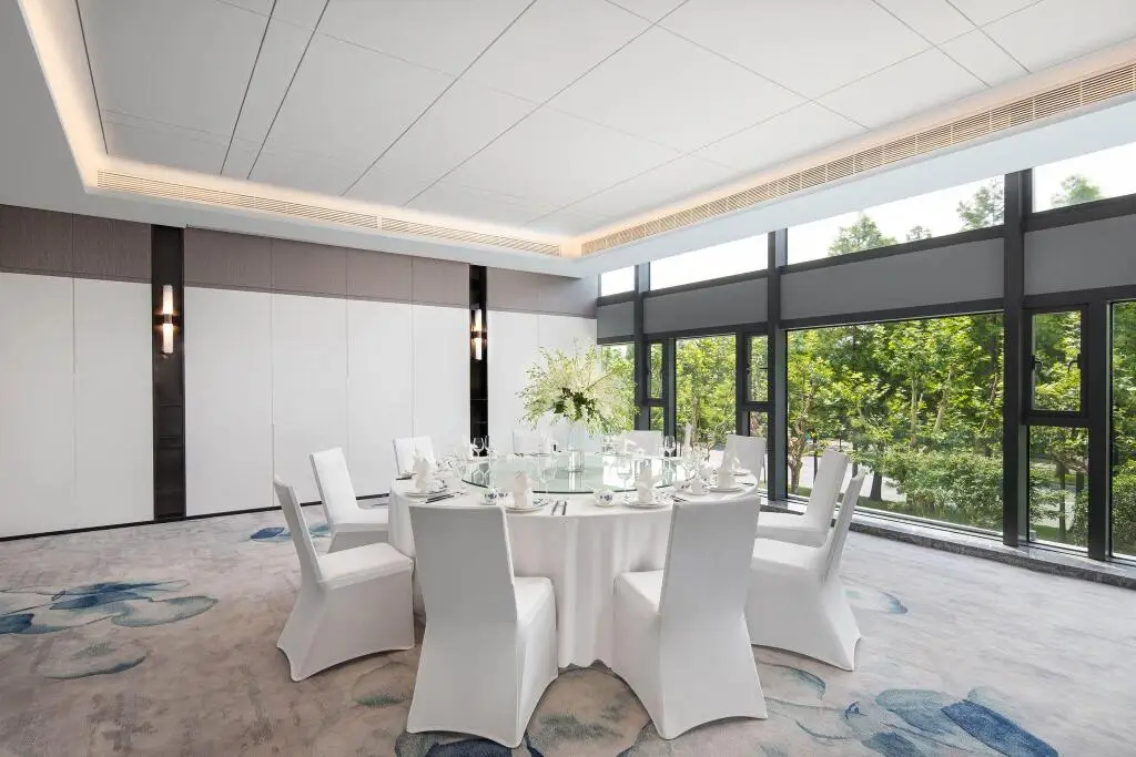 Шанхай: Four Points by Sheraton Shanghai Jiading