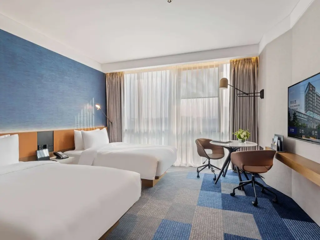 Дунгуань: Novotel Dongguan Songshan