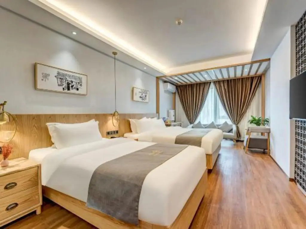 Пекин: Spring Yingxiang Sky Garden Hotel (Beijing Tiananmen Wangfujing Branch)