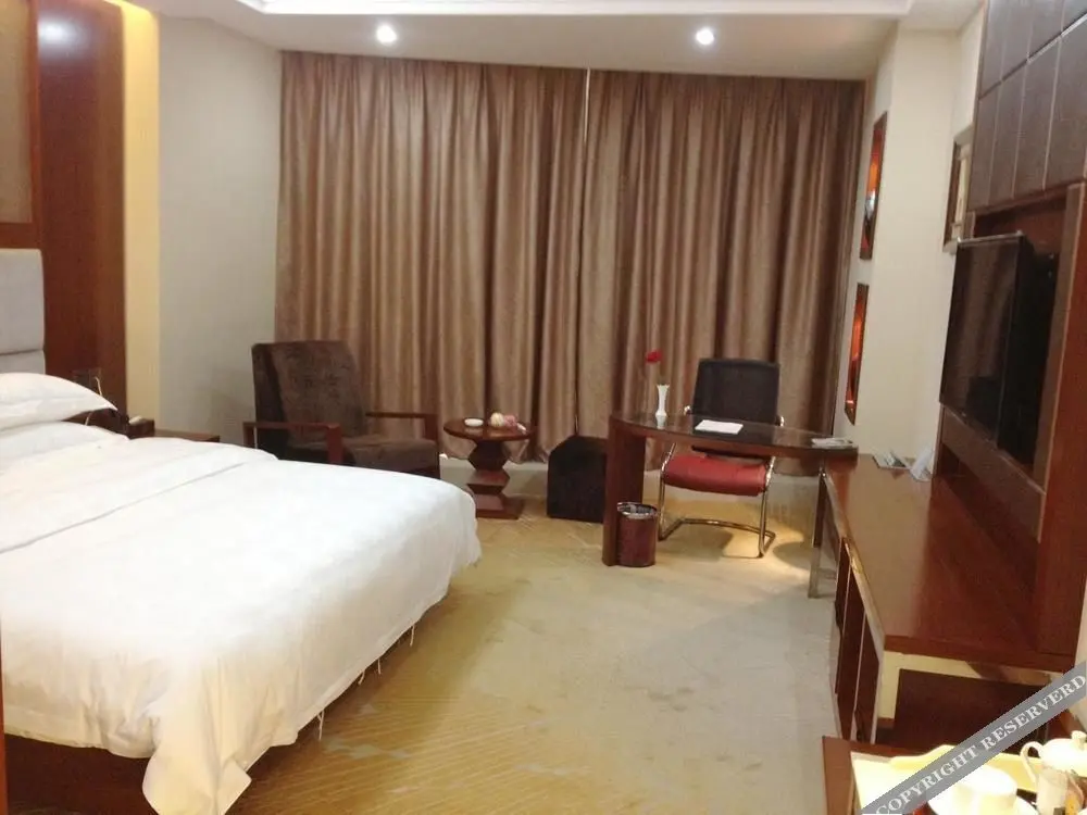 Куньмин: Kunming Jiuan Hotel