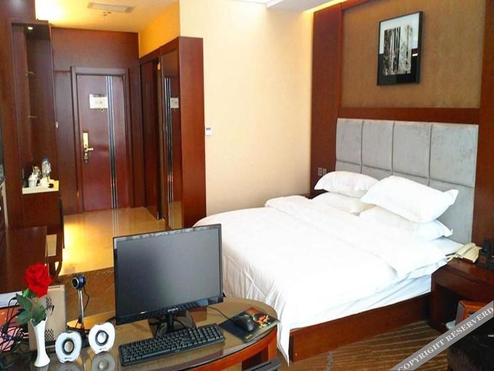 Куньмин: Kunming Jiuan Hotel