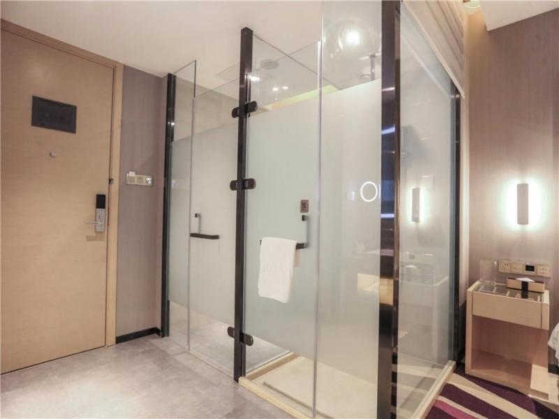 Шицзячжуан: Lavande Hotel Shijiazhuang North China Main Street Zhongchu Plaza