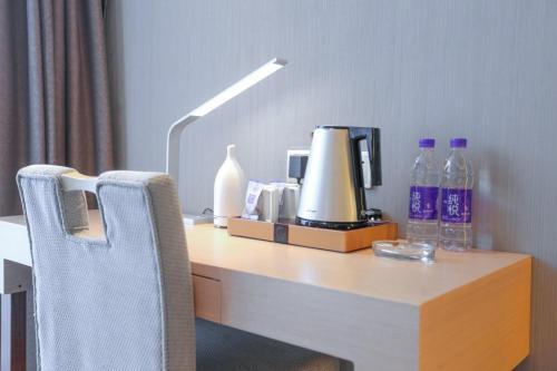 Шицзячжуан: Lavande Hotel Shijiazhuang North China Main Street Zhongchu Plaza