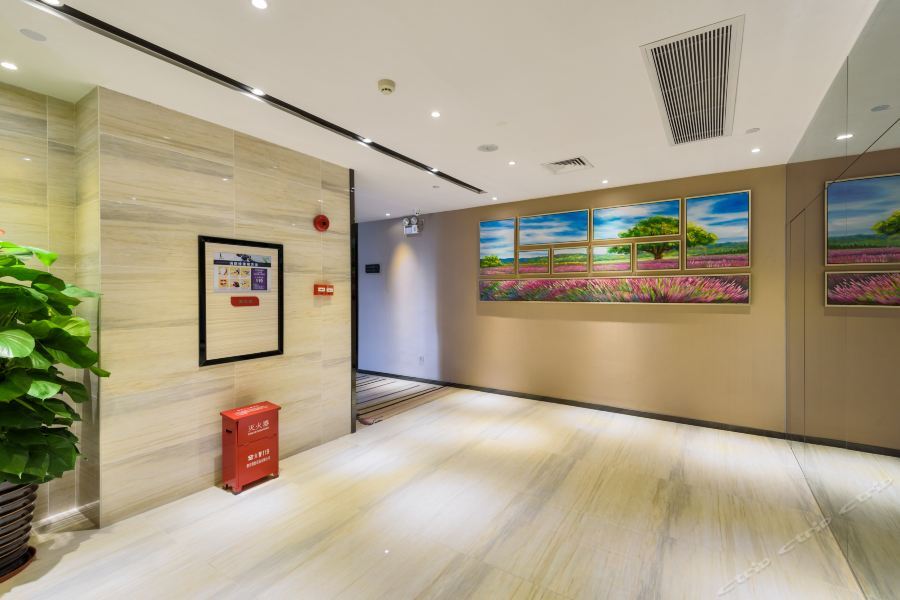 Гуанчжоу: Lavande Hotel Guangzhou Wanda Tourist City