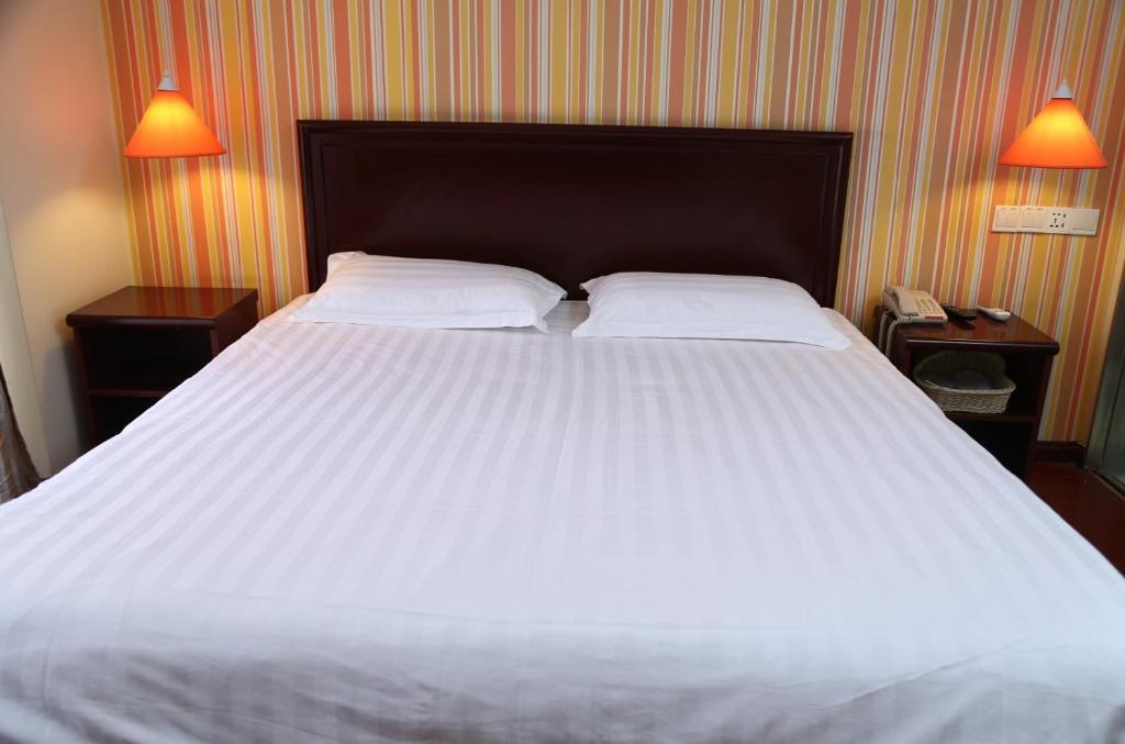 Цзинань: Pai Hotel Jinan Railway Station North Plaza Dikou Road
