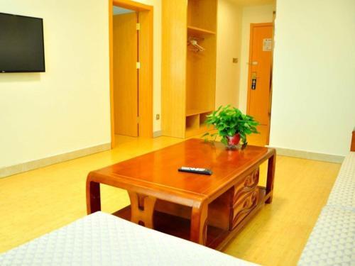 Лиаоченг: GreenTree Inn Liaocheng Donge Culture Street Express Hotel