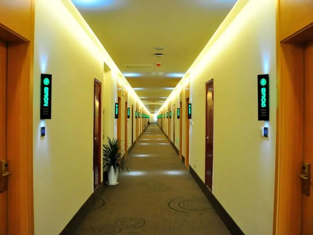 Лиаоченг: GreenTree Inn Liaocheng Donge Culture Street Express Hotel