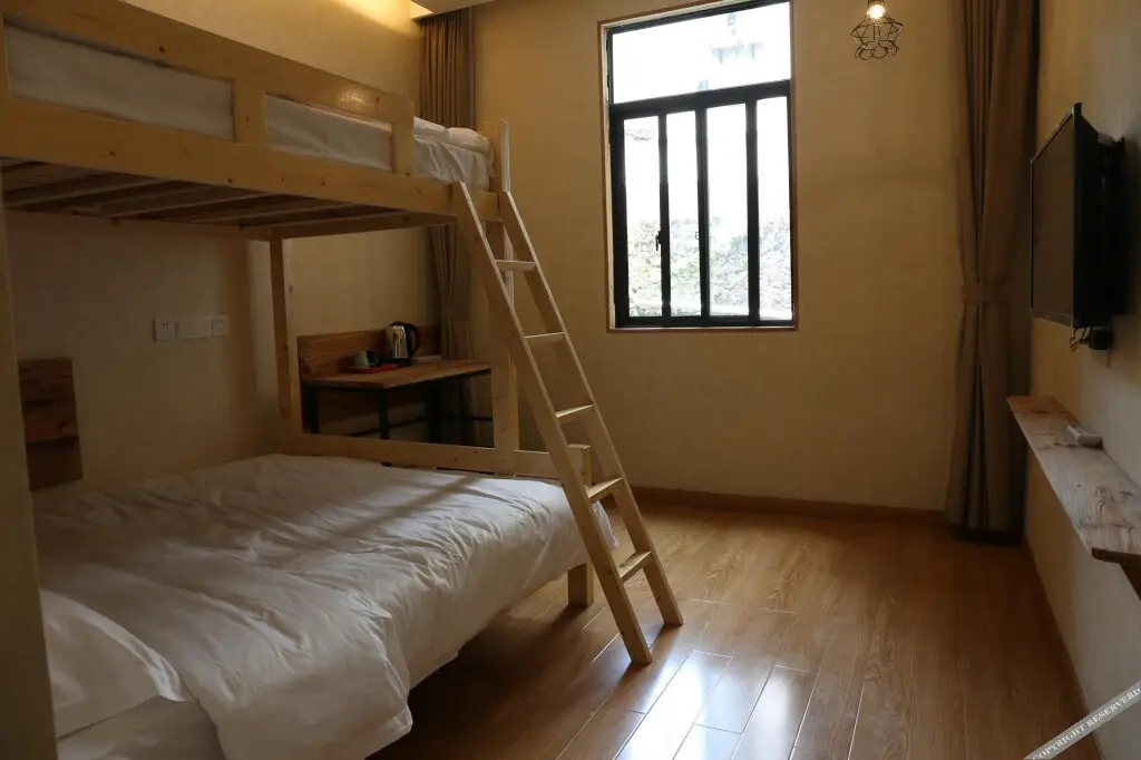 Ханчжоу: Qiandaohu Blue Mountain Youth Hostel