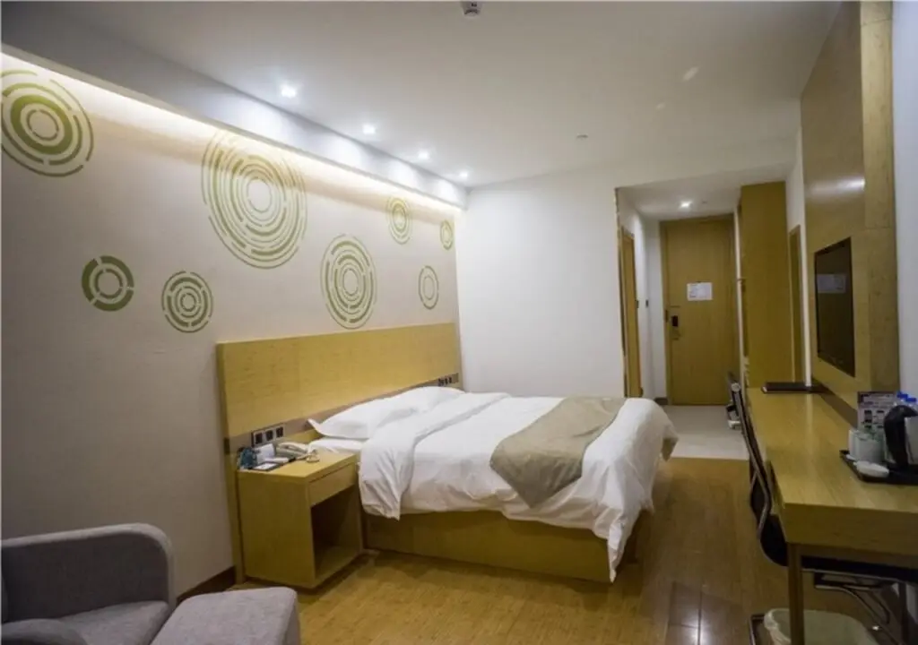 Шанхай: GreenTree Inn Suzhou Kunshan Dongcheng Road International Exhibition Express Hotel