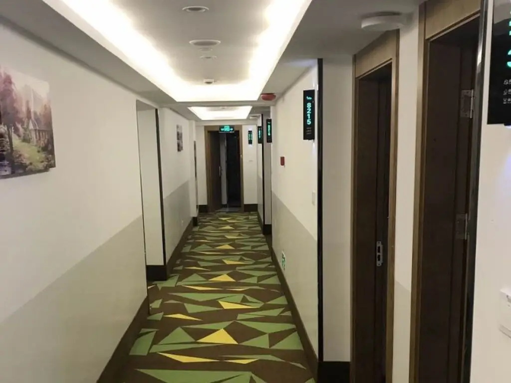 Шанхай: Vatica Shanghai Pudong Dishui Lake Branch