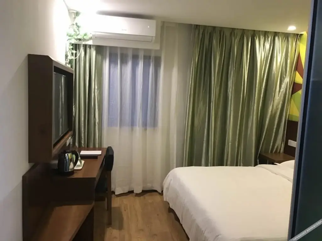 Шанхай: Vatica Shanghai Pudong Dishui Lake Branch