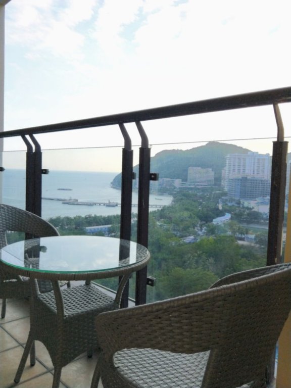 Санья: Sanya Shanghai Huating Boutique Resort Hotel