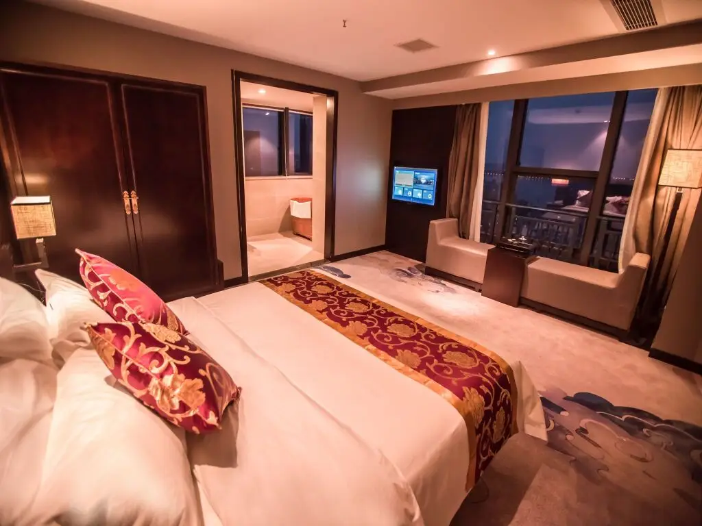 New Beacon Chuyu Hotel — фото 1