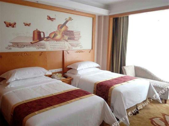 Дунгуань: Vinenna International Dongguan Mountain Villa