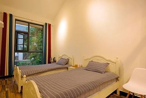 Куньмин: Kunming Shilin Home Inn Hostel