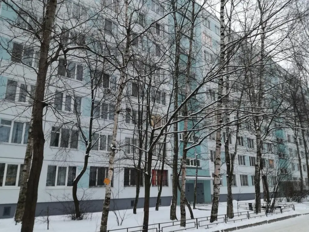 Санкт-Петербург: VAMkNAM Dybenko 25/3