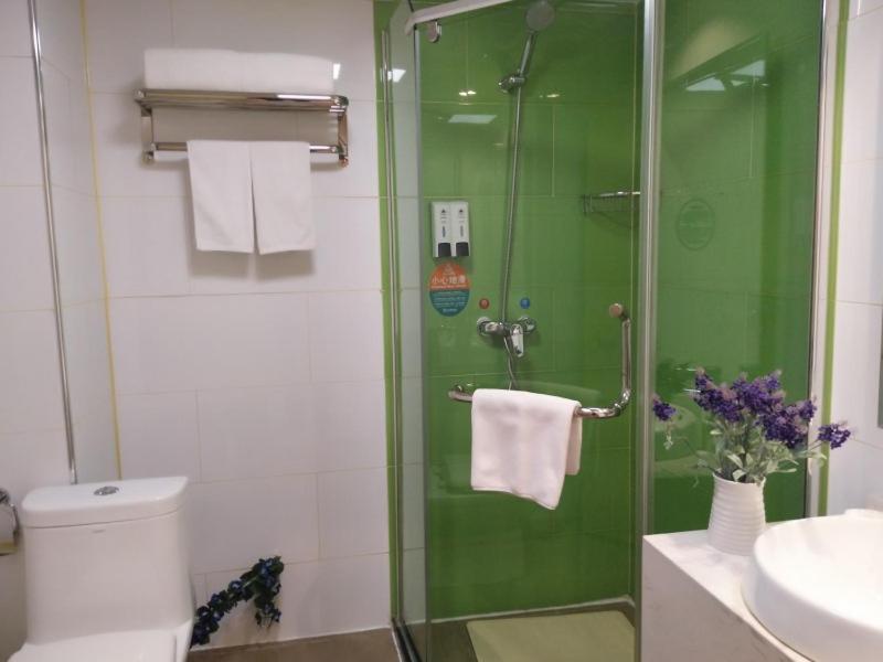 Кабка: GreenTree Inn Hainan Tibetan autonomous prefecture Gonghe County Express Hotel