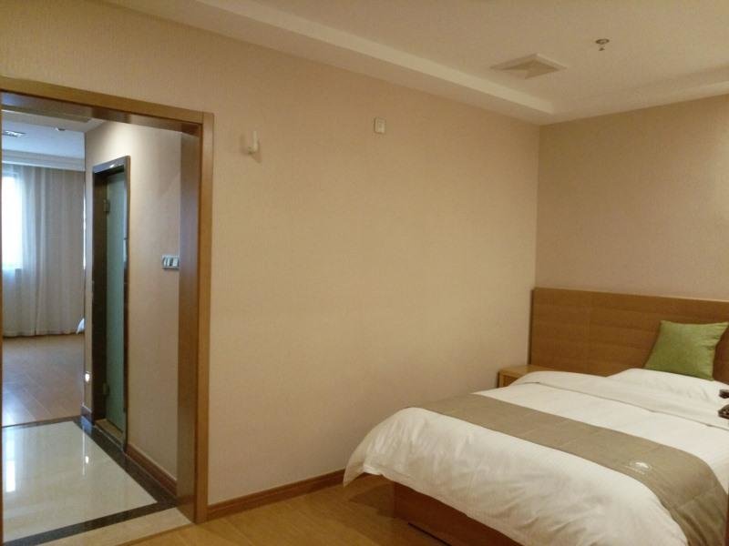 Уси: GreenTree Inn Wuxi Jiangyin Nanzha Town Express Hotel