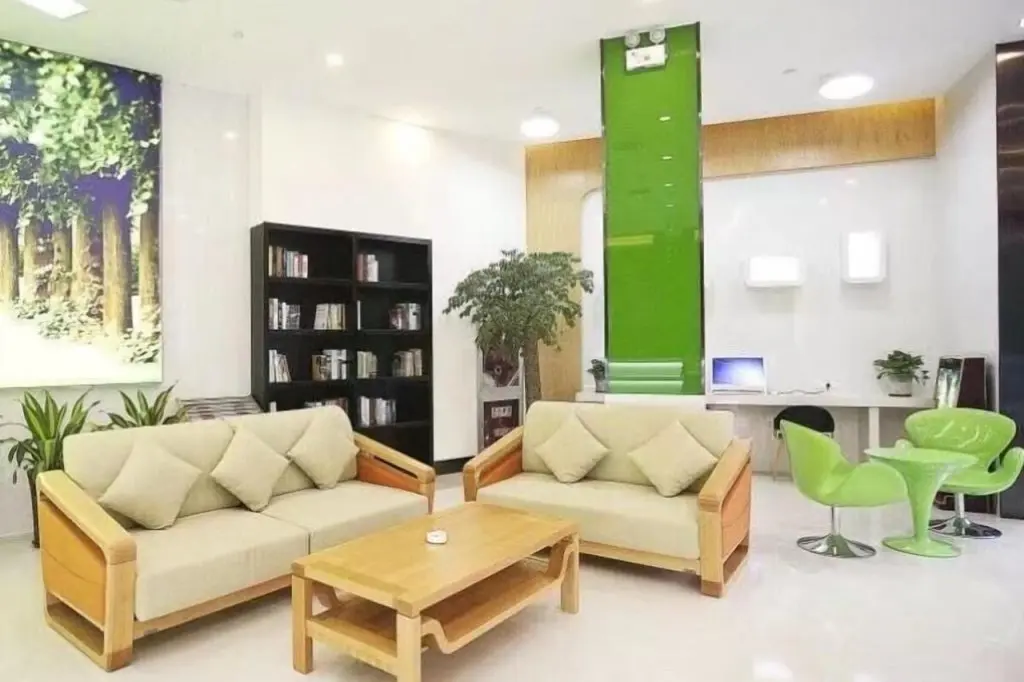Хэфэй: Vatica Hefei Maanshan Road Lvdiyinghai Zhugang Metro Station Hotel