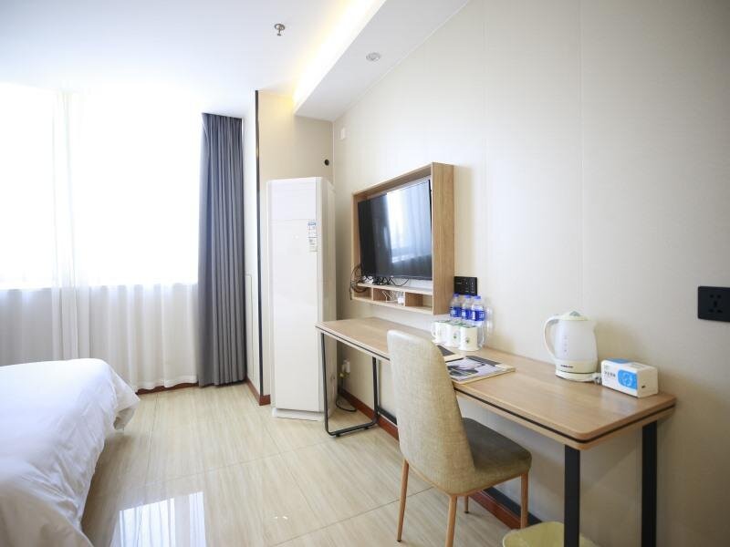 Шанхай: GreenTree Inn Suzhou KunShan Beimen Road Mujucheng Express Hotel