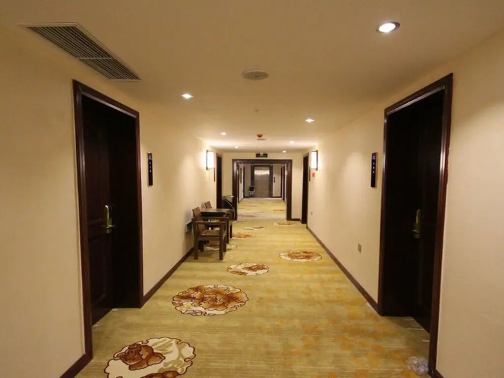 Харбин: Harbin Baixiang Holiday Hotel