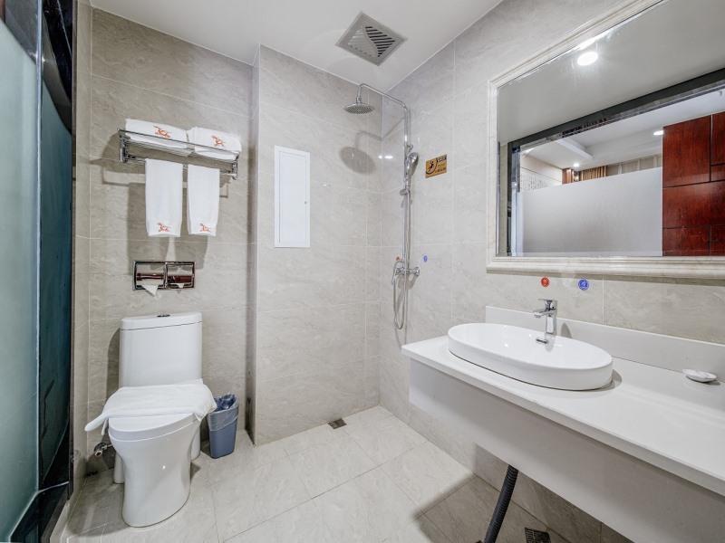 Куньмин: GreenTree Eastern Hotel (Chongqing Baiyun Road Tongde Plaza)