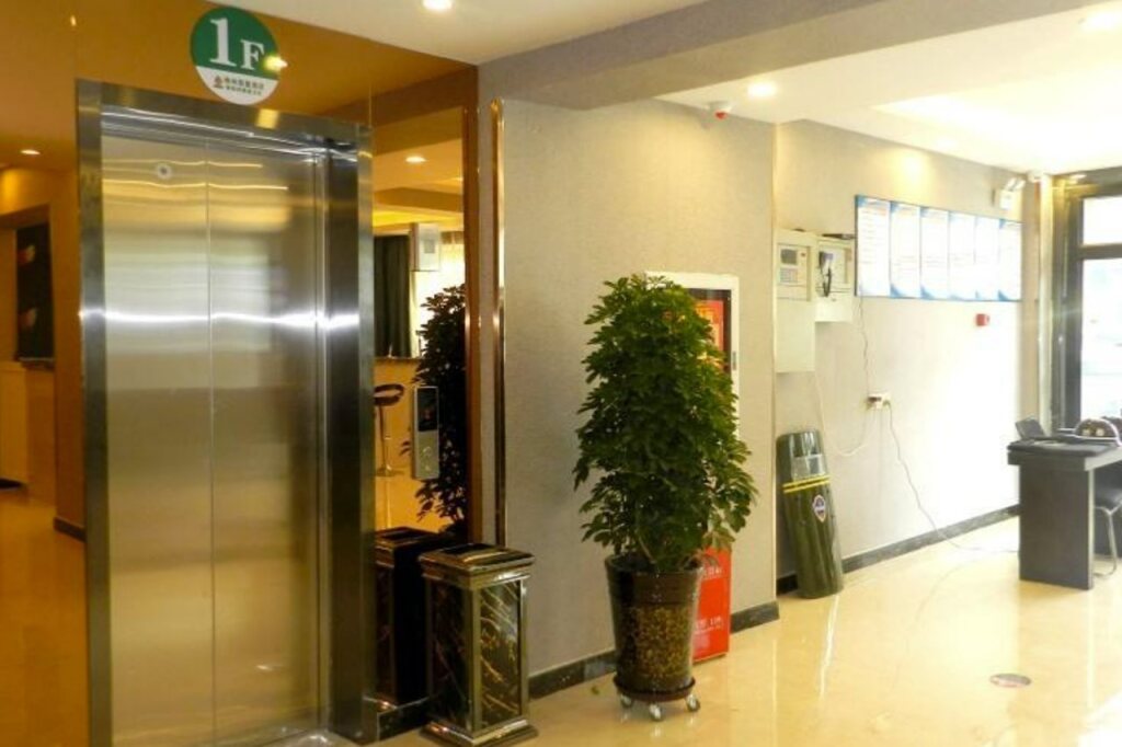 Урумчи: GreenTree Alliance Hotel Urumqi Airport Branch